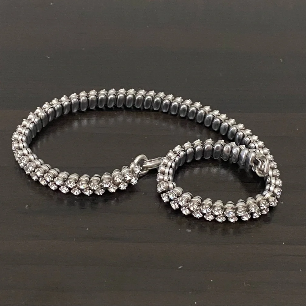 Vintage Clear Rhinestones Silver-tone Expandable Choker Necklace - Picture 7 of 16